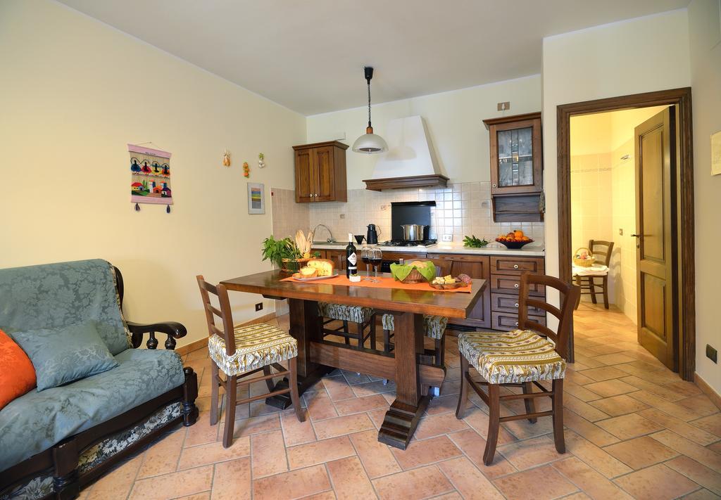 Agriturismo San Severo Passignano sul Trasimeno Zewnętrze zdjęcie