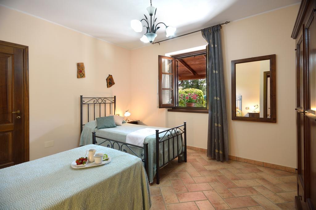 Agriturismo San Severo Passignano sul Trasimeno Zewnętrze zdjęcie