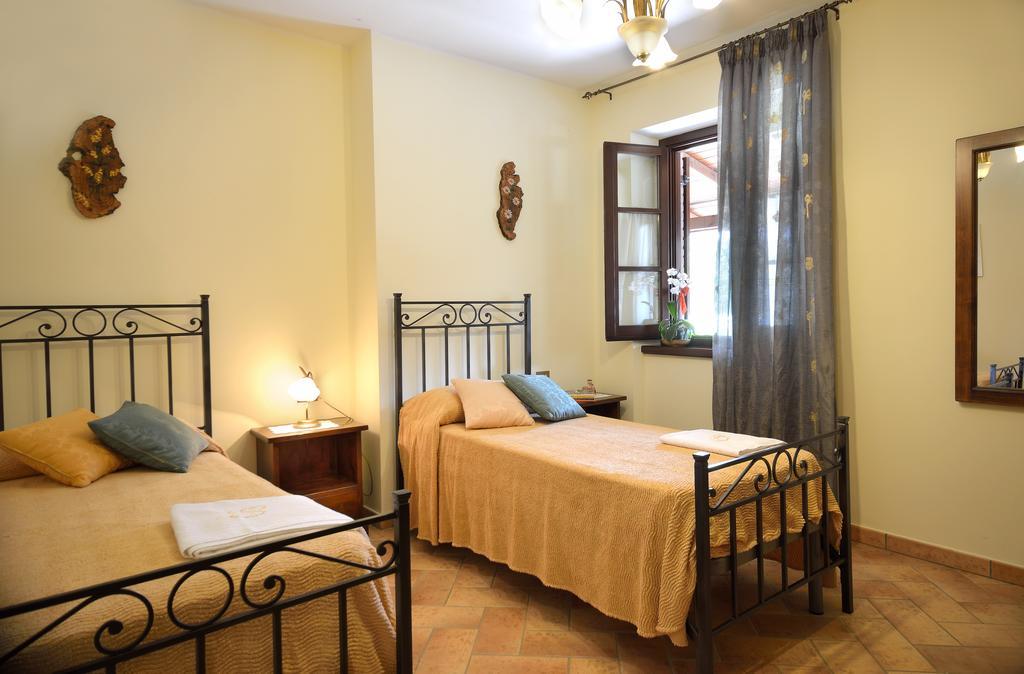 Agriturismo San Severo Passignano sul Trasimeno Zewnętrze zdjęcie