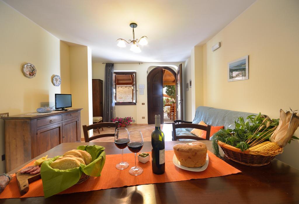 Agriturismo San Severo Passignano sul Trasimeno Zewnętrze zdjęcie