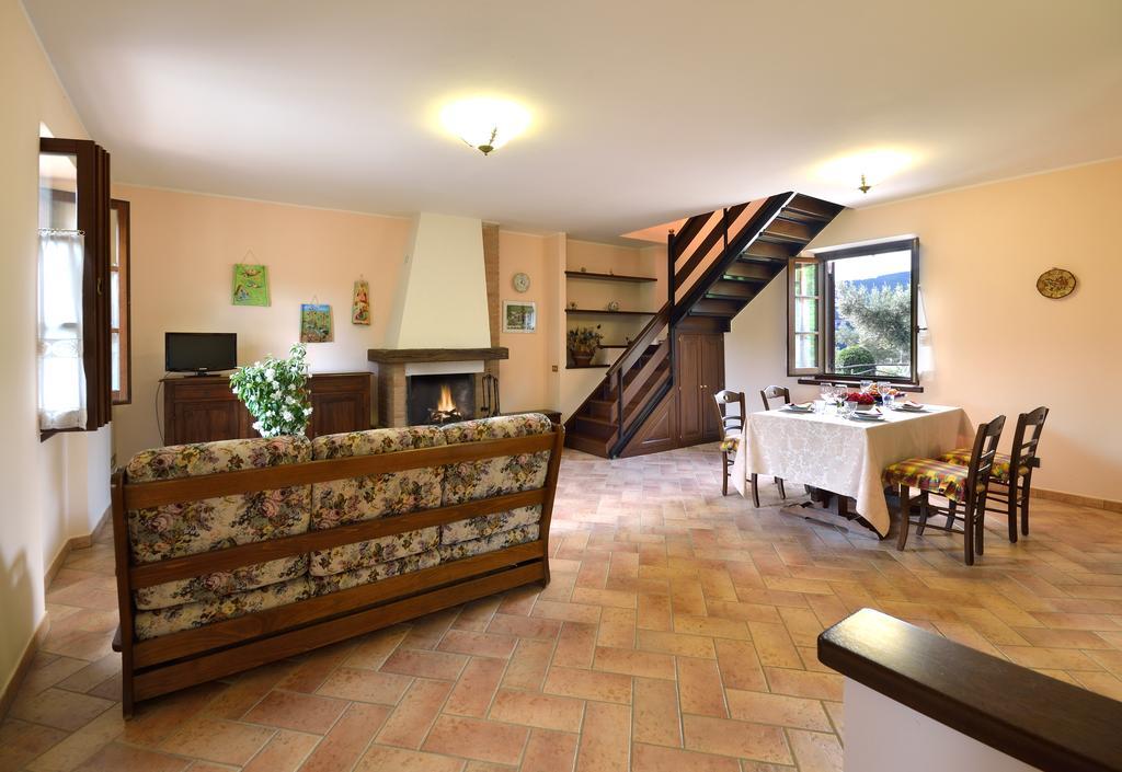 Agriturismo San Severo Passignano sul Trasimeno Zewnętrze zdjęcie